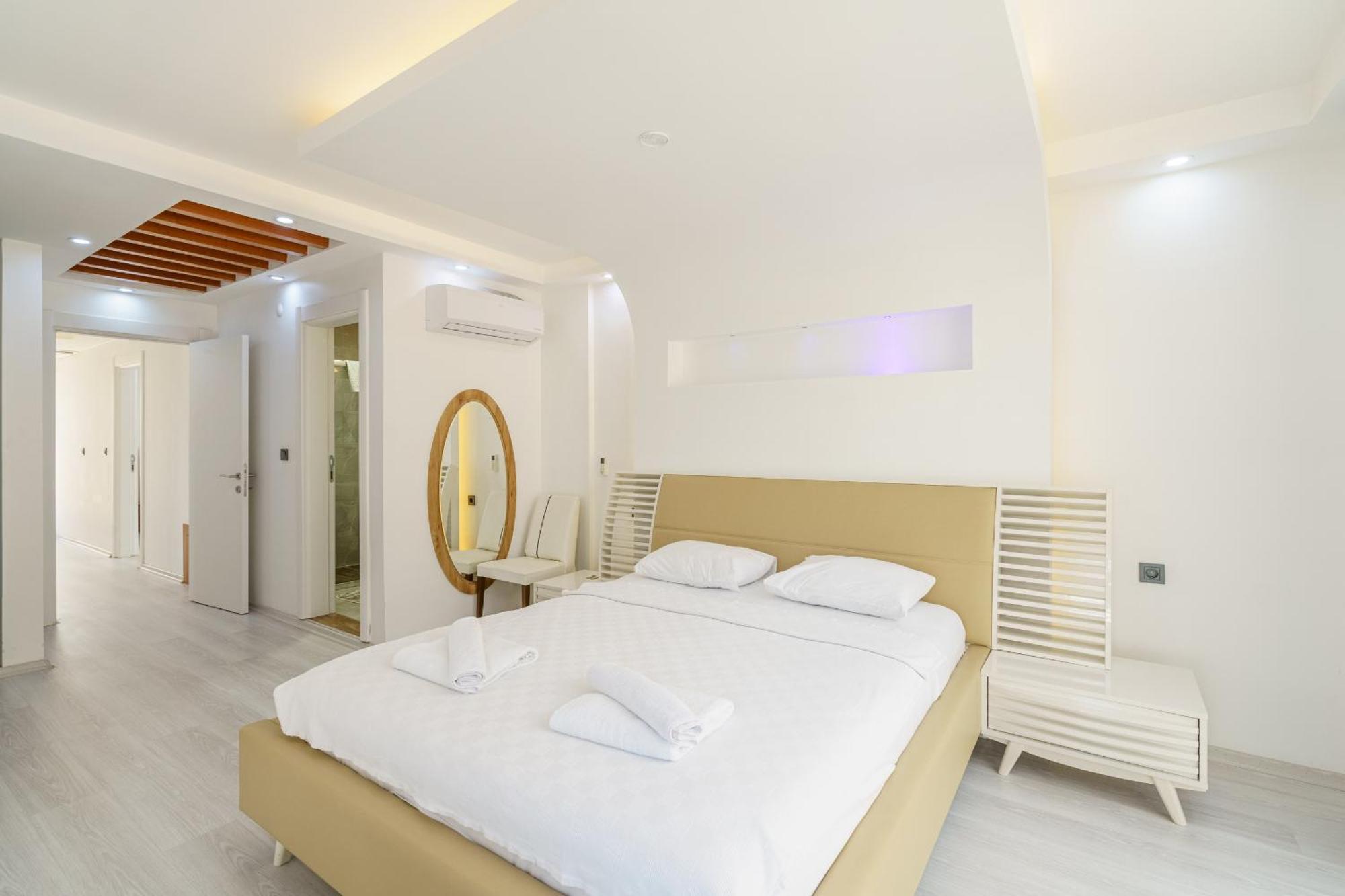 Luxury villa Ada Marin Kusadası Exteriör bild