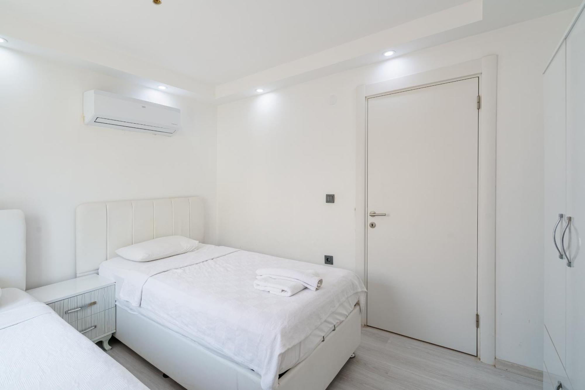 Luxury villa Ada Marin Kusadası Exteriör bild